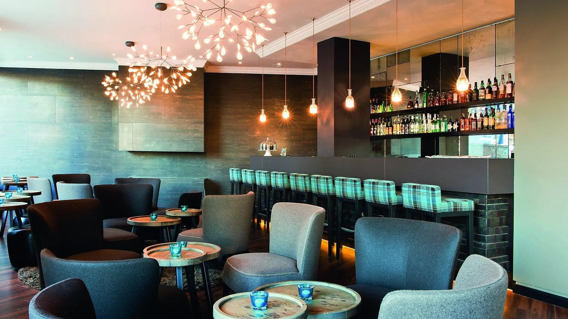Hotel Motel One Edinburgh-Royal