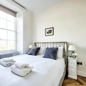 Guestready - Modern 5 Minutes Walk From Princes Street Edinburgh