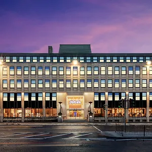 4* Ξενοδοχείο Yotel