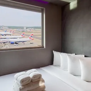 Hotel Bloc London Gatwick Airport Horley (Surrey)