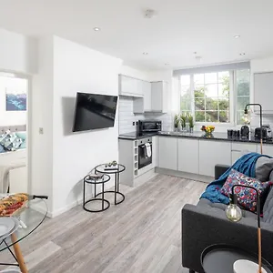 deep-cleaned-2-bedroom-apartment-in-london-london-bridge.cambridgehotelsuk.com/