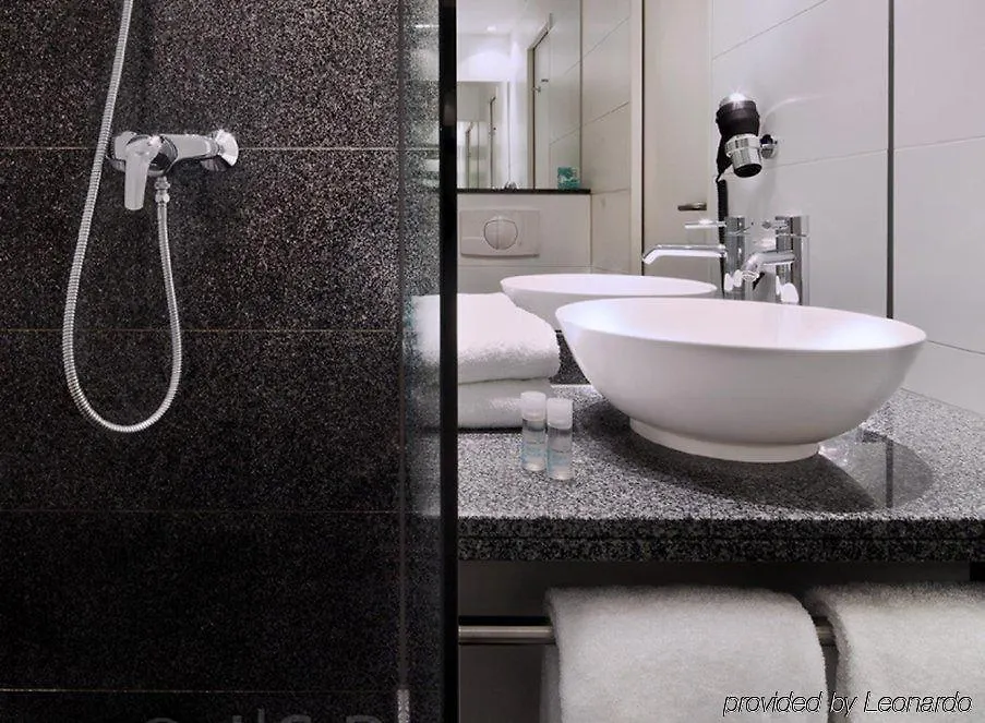 *** Hotel Motel One Edinburgh-Royal Großbritannien